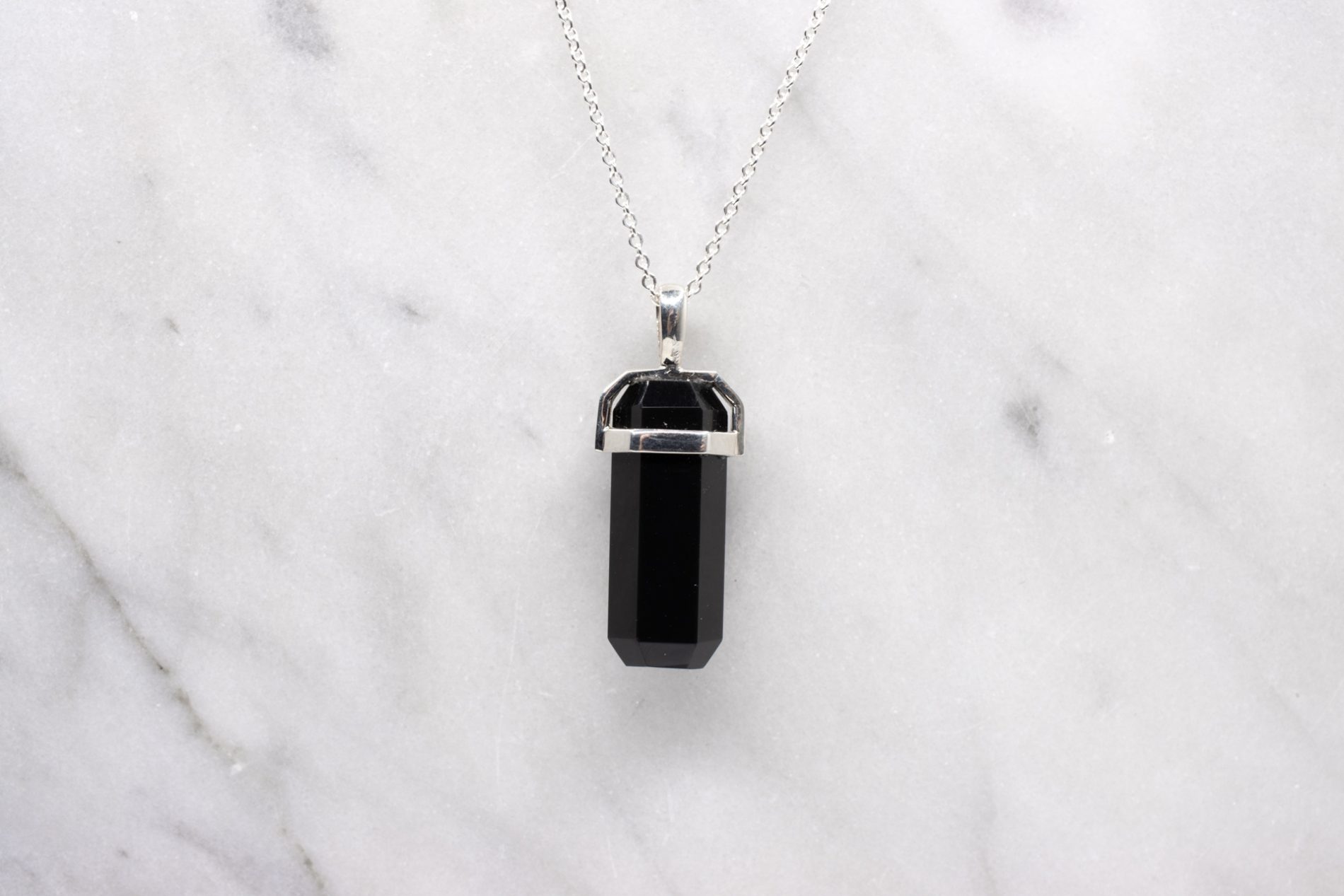 Collar Prisma Obsidiana - Image 9