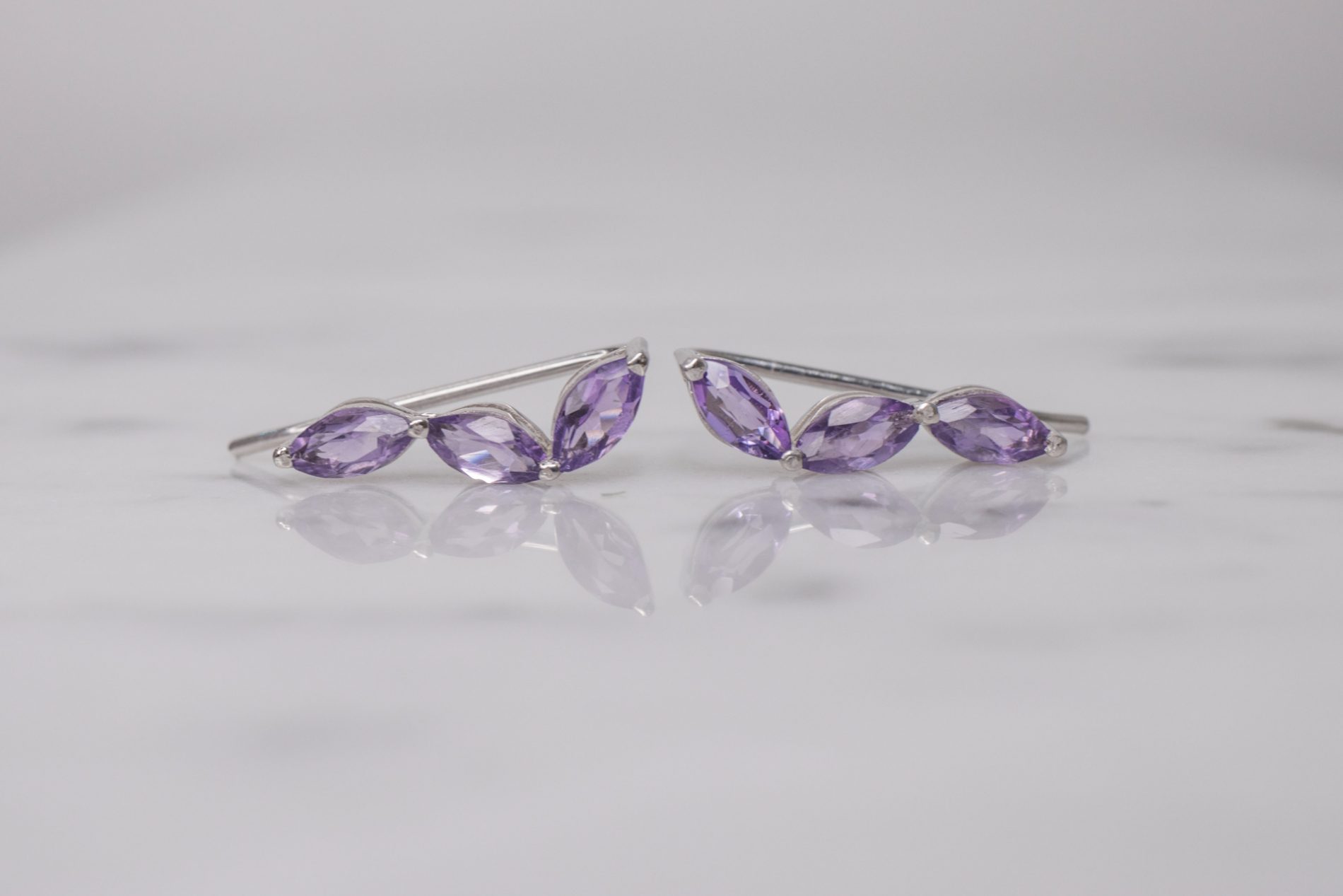 Aretes Cristal Lili Amatista Morada