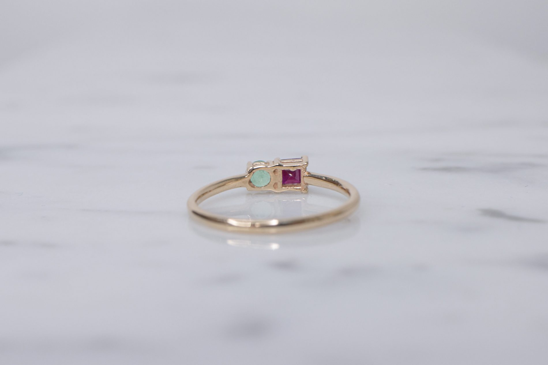 Anillo Dueto Rubí-Esmeralda - Image 3