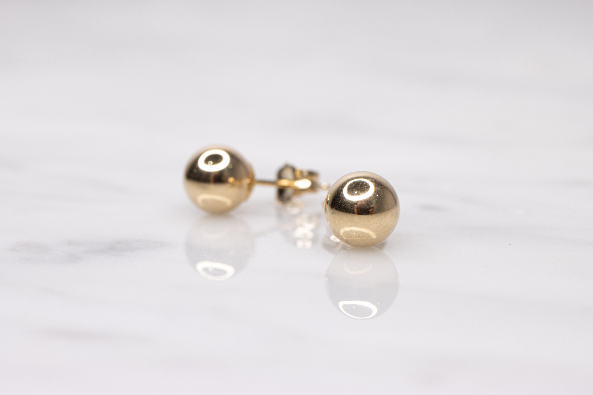Aretes Punto de Luz - Image 3