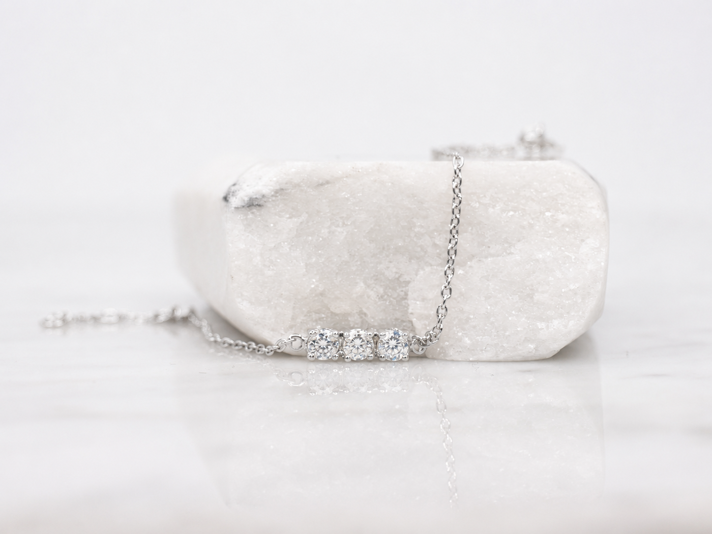Pulsera Trilogy Diamante - Image 6